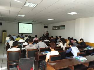 9月28日美国Immuno Oncology Systems, Inc公司总裁于保法教授应邀来生命科学学院讲学
